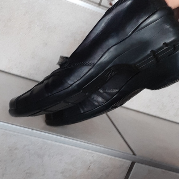 Shoes - Picture 3 of 3